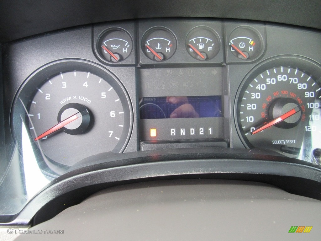 2010 F150 XL Regular Cab - Tuxedo Black / Medium Stone photo #16