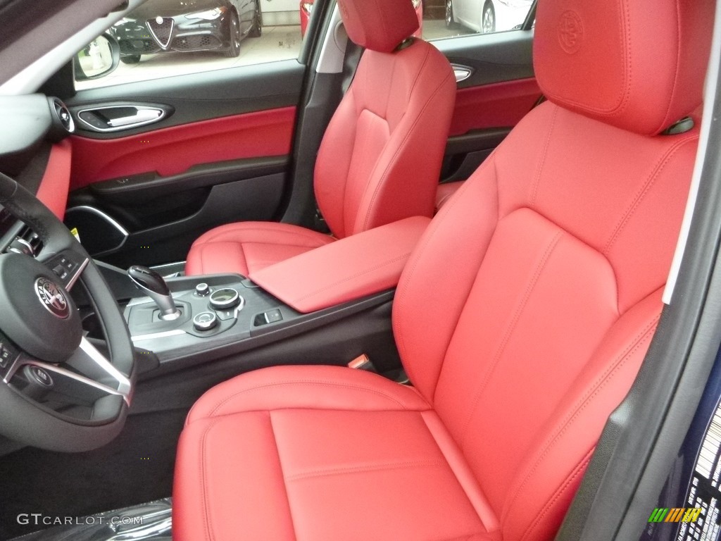 2019 Alfa Romeo Giulia AWD Front Seat Photo #129865609