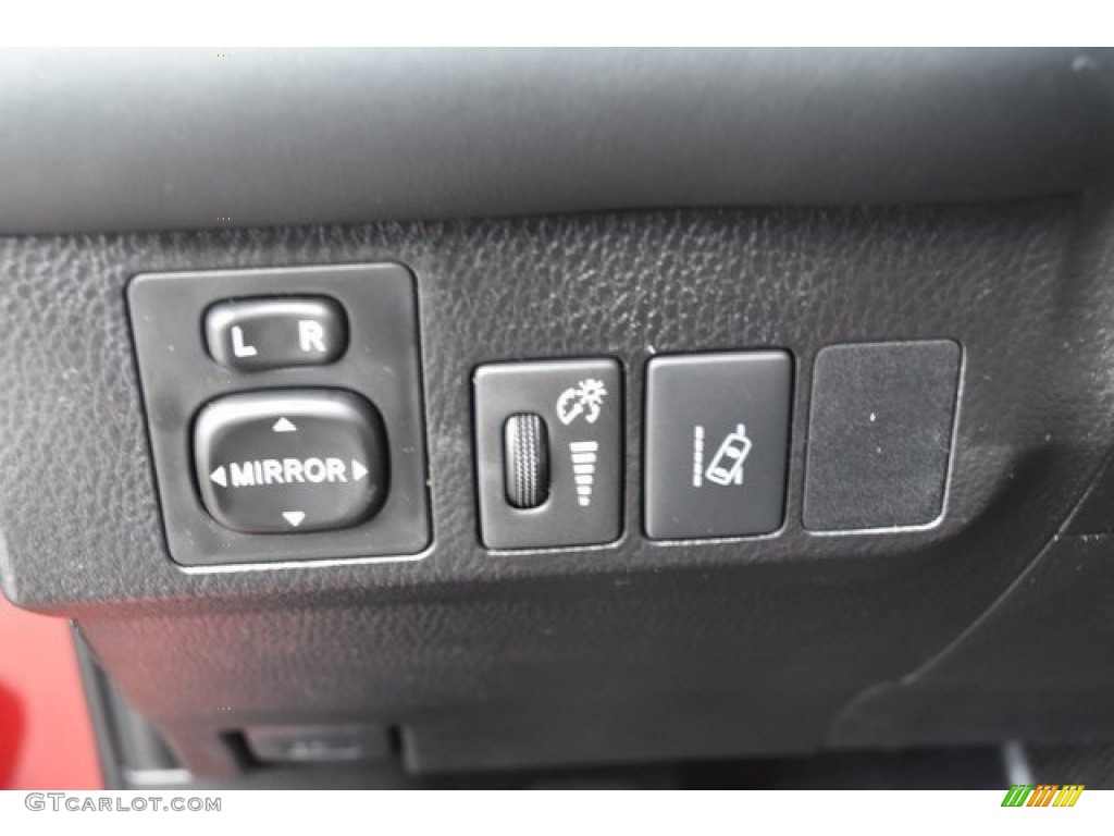 2018 RAV4 XLE AWD - Ruby Flare Pearl / Black photo #25
