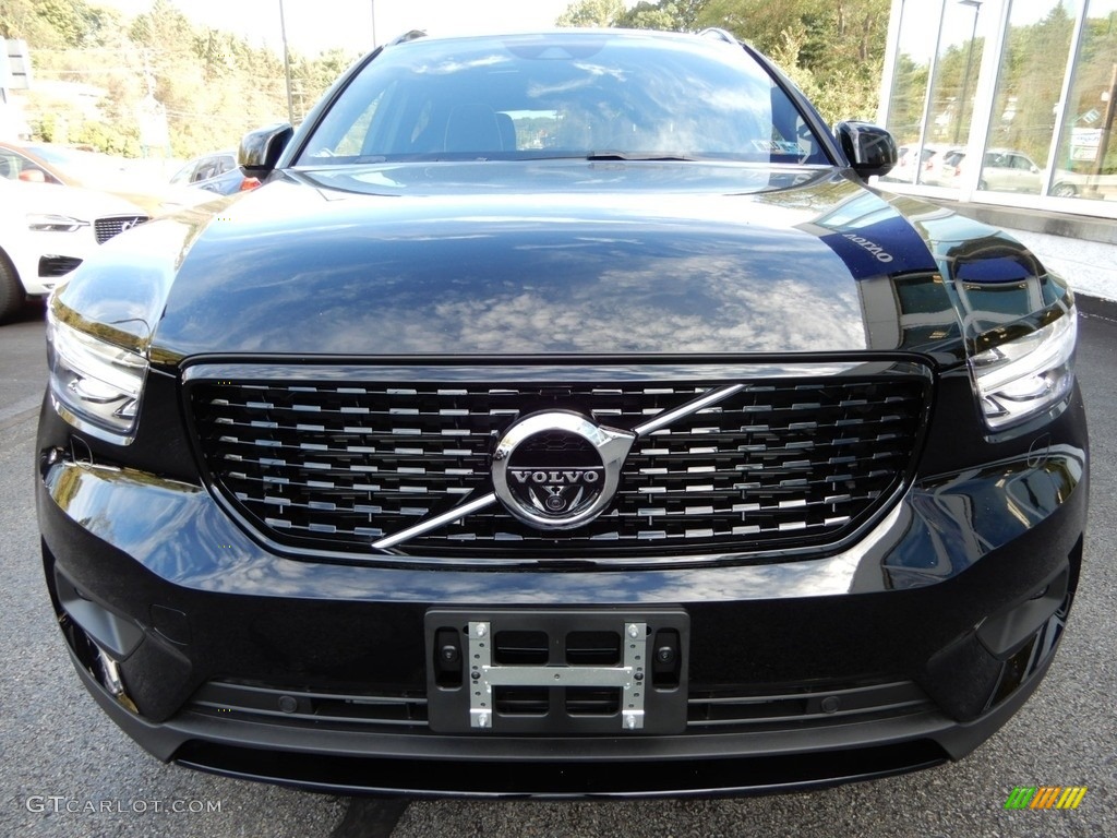 2019 XC40 T5 R-Design AWD - Black Stone / Charcoal photo #9