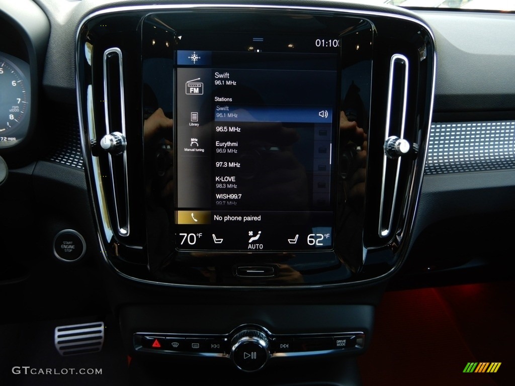 2019 XC40 T5 R-Design AWD - Black Stone / Charcoal photo #24