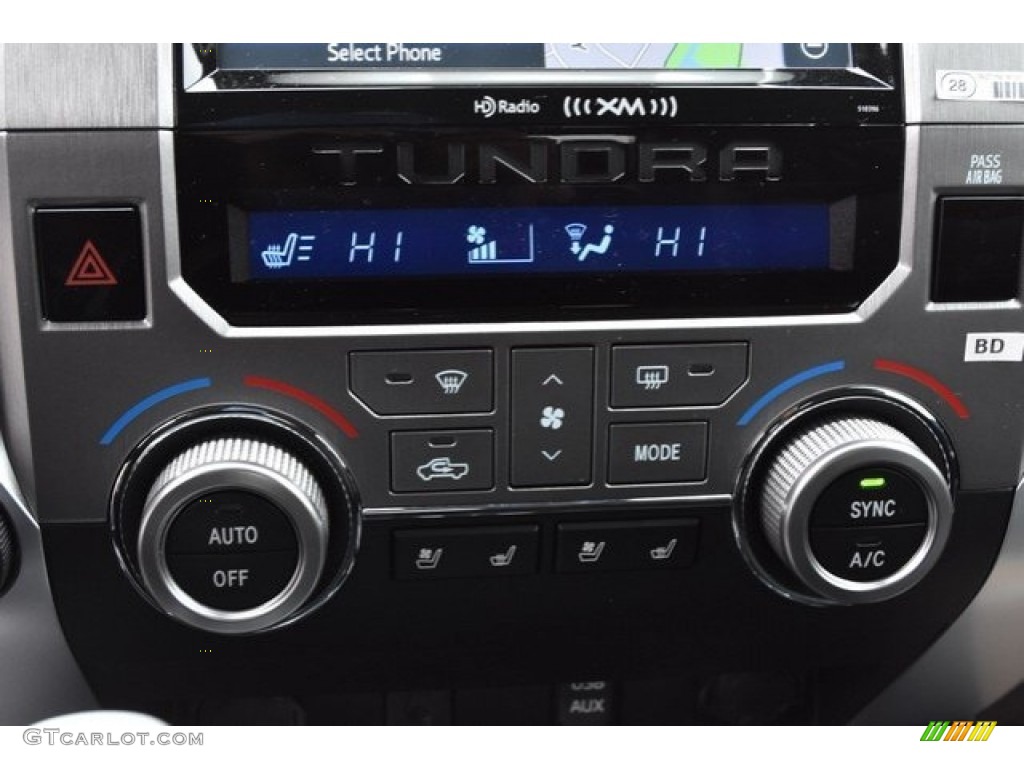 2019 Tundra Platinum CrewMax 4x4 - Barcelona Red Metallic / Black photo #31