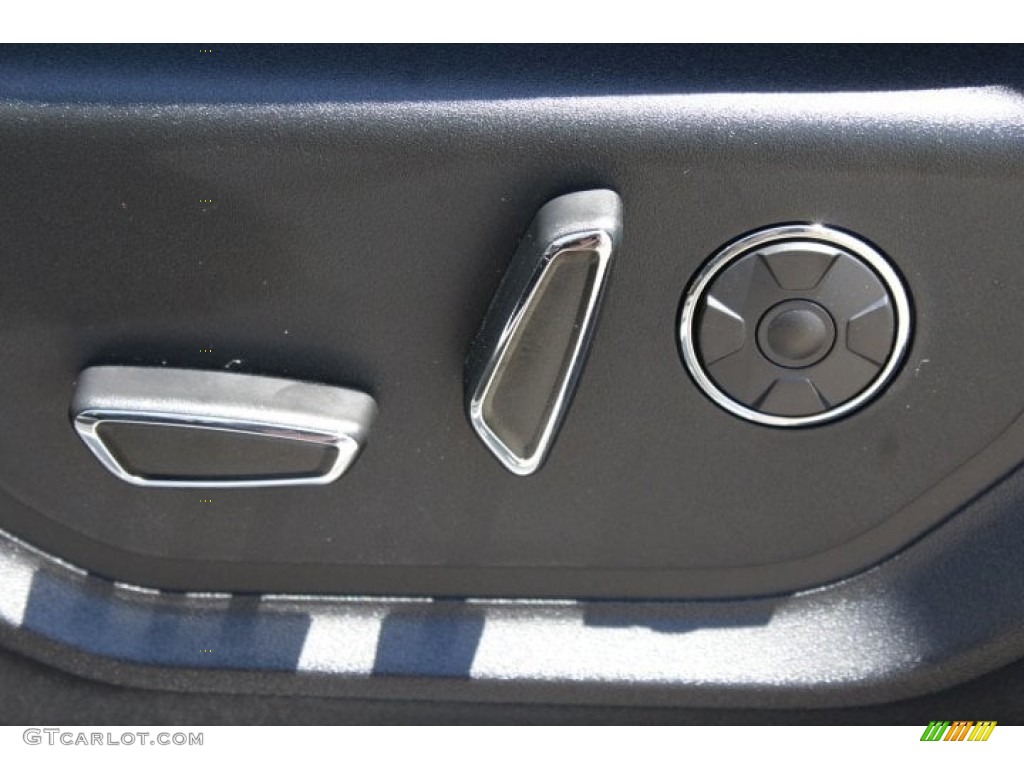 2018 F150 Platinum SuperCrew 4x4 - Ingot Silver / Black photo #16