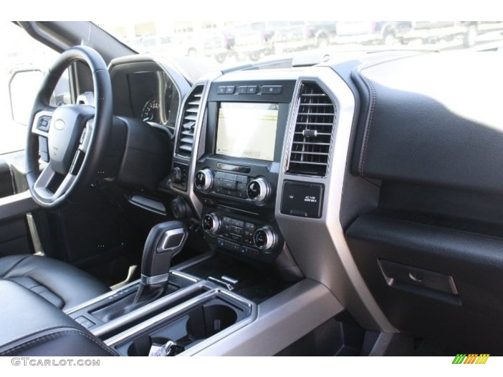 2018 F150 Platinum SuperCrew 4x4 - Ingot Silver / Black photo #32