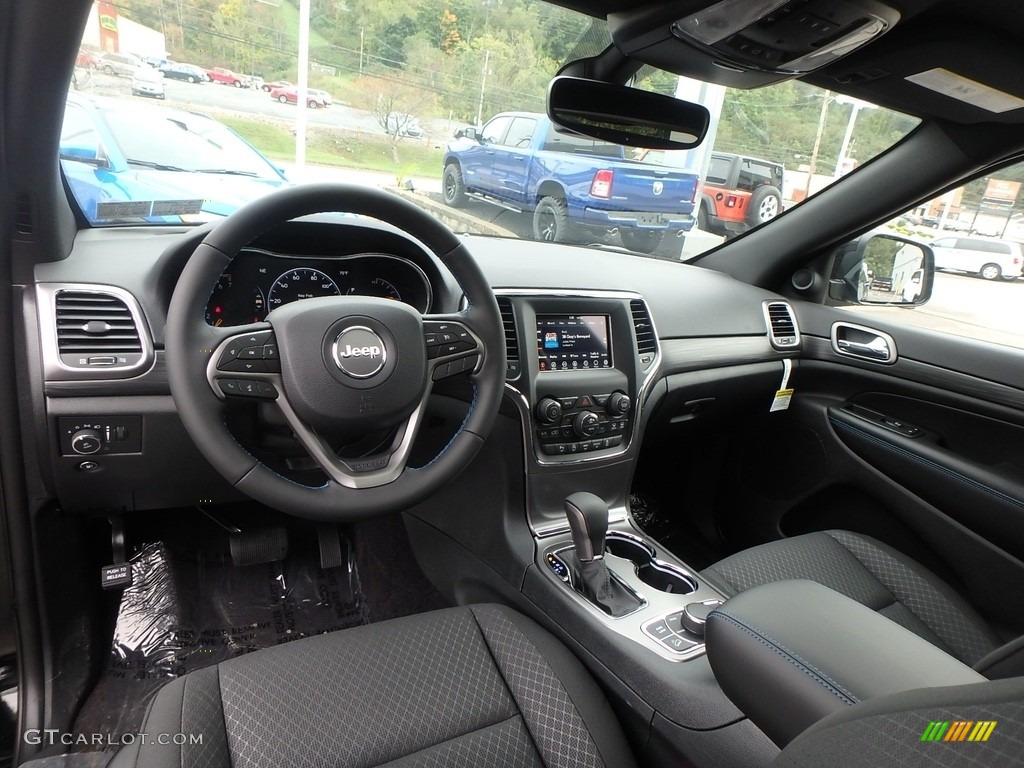 Black Interior 2019 Jeep Grand Cherokee Laredo 4x4 Photo #129871357