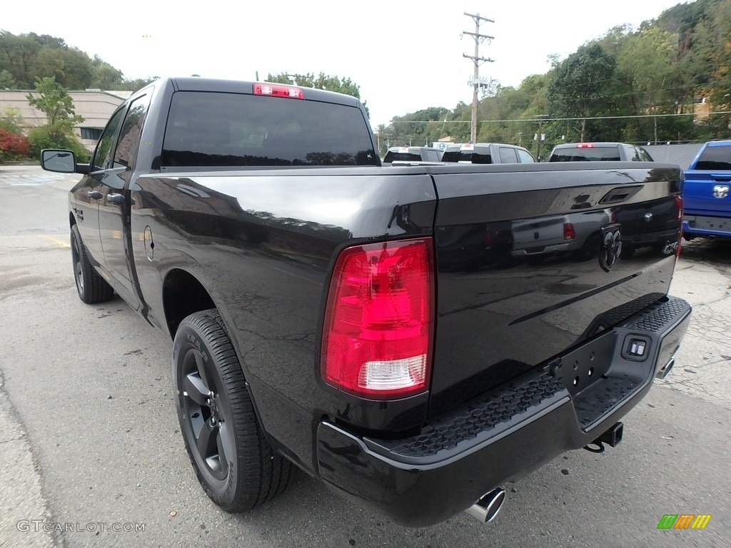 2019 1500 Classic Tradesman Quad Cab 4x4 - Brilliant Black Crystal Pearl / Black photo #3