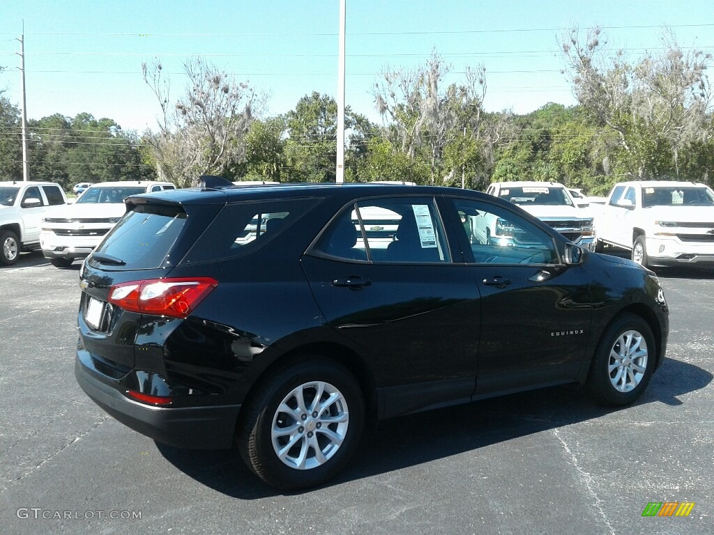 2019 Equinox LS - Mosaic Black Metallic / Medium Ash Gray photo #5