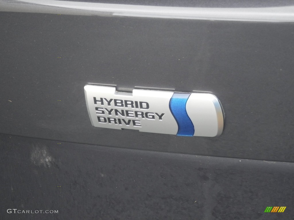 2011 Prius Hybrid III - Winter Gray Metallic / Dark Gray photo #9