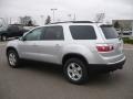 2009 Quicksilver Metallic GMC Acadia SLE AWD  photo #4