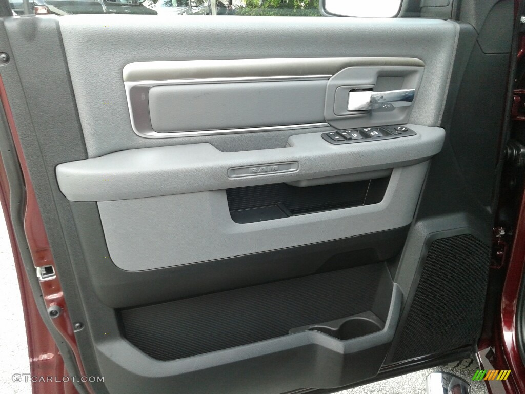 2018 1500 SLT Crew Cab - Delmonico Red Pearl / Black/Diesel Gray photo #17