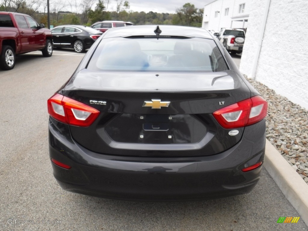 2016 Cruze LT Sedan - Tungsten Metallic / Jet Black photo #8