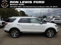 2018 White Platinum Ford Explorer Platinum 4WD  photo #1