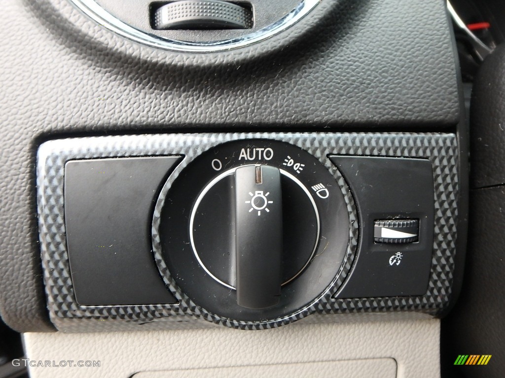 2008 VUE XE - Black Onyx / Gray photo #21