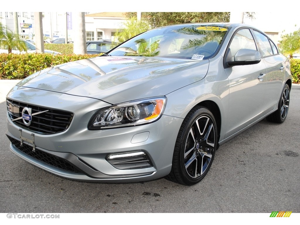 Electric Silver Metallic 2018 Volvo S60 T5 Dynamic Exterior Photo #129895882