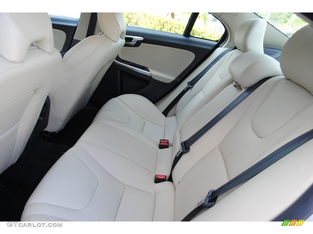 2018 Volvo S60 T5 Dynamic Rear Seat Photo #129895963