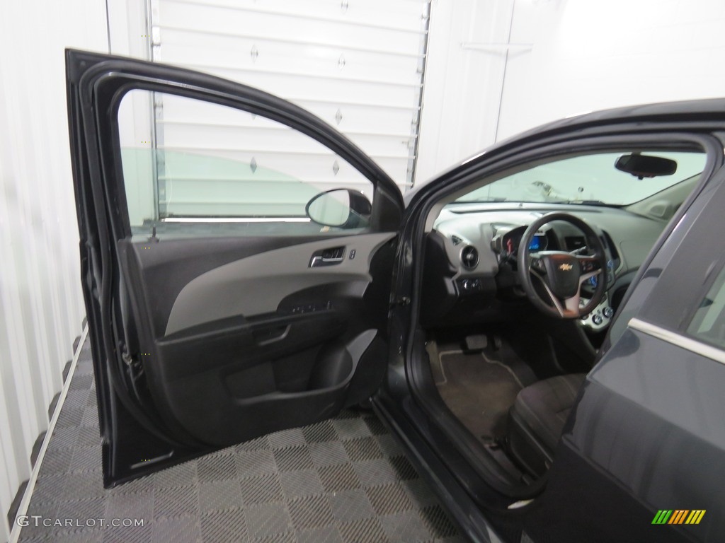 2015 Sonic LT Sedan - Ashen Gray Metallic / Jet Black/Dark Titanium photo #17