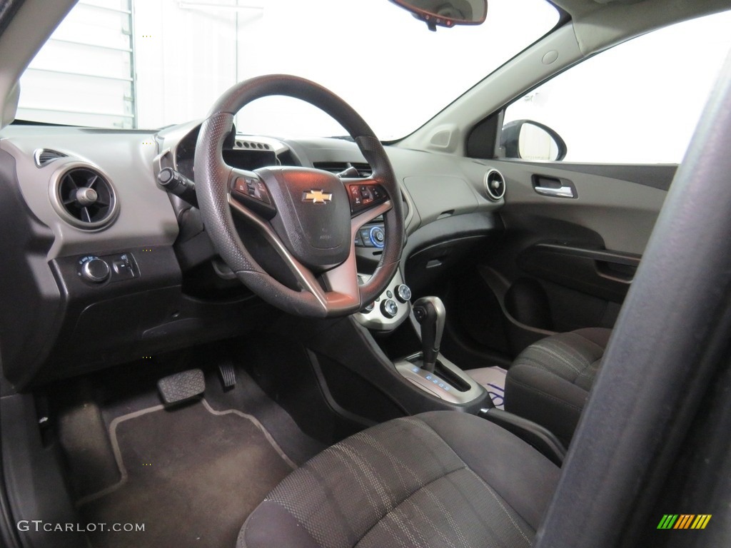 2015 Sonic LT Sedan - Ashen Gray Metallic / Jet Black/Dark Titanium photo #19