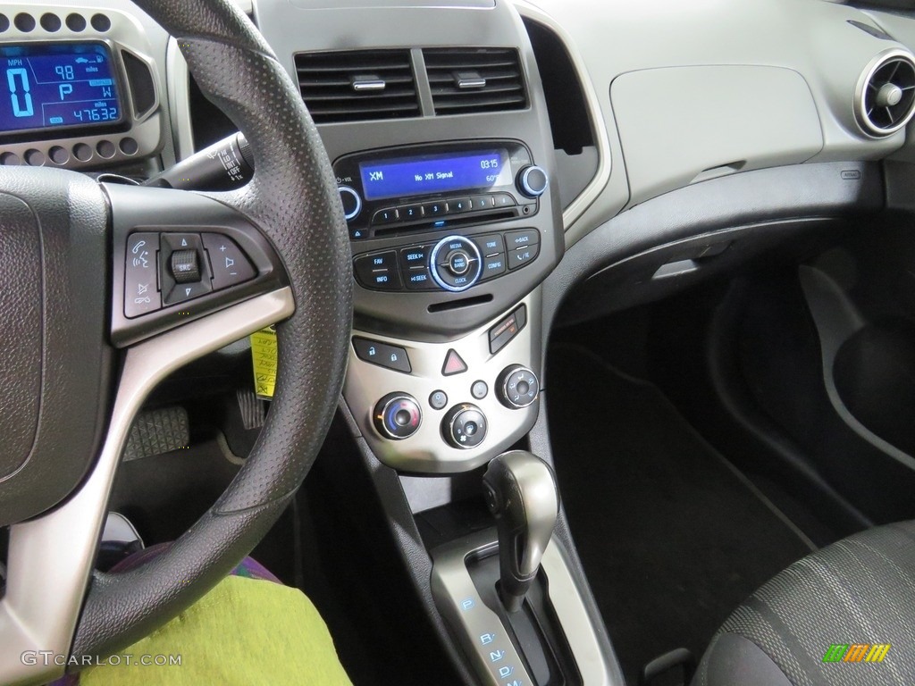 2015 Sonic LT Sedan - Ashen Gray Metallic / Jet Black/Dark Titanium photo #32
