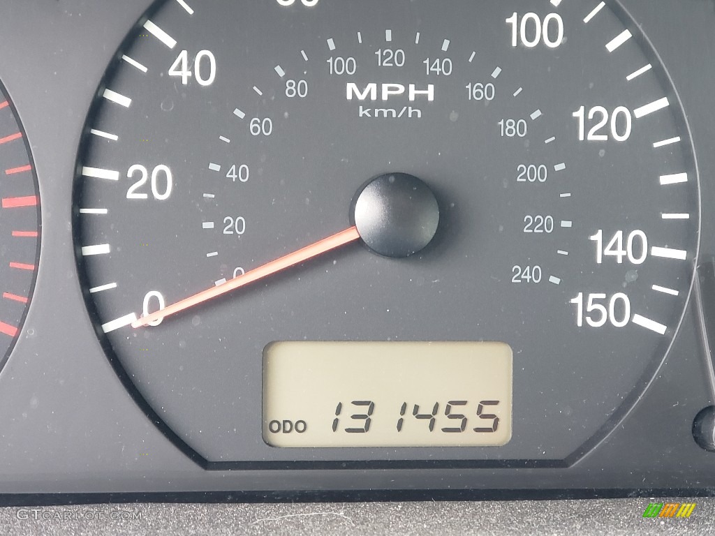 2005 XG350 L - Celadon Green / Beige photo #5