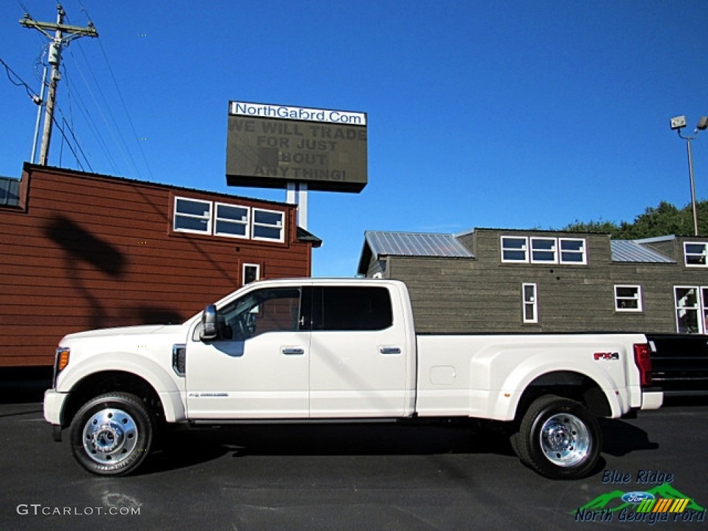2019 F450 Super Duty Platinum Crew Cab 4x4 - White Platinum Metallic Tri-Coat / Black photo #2