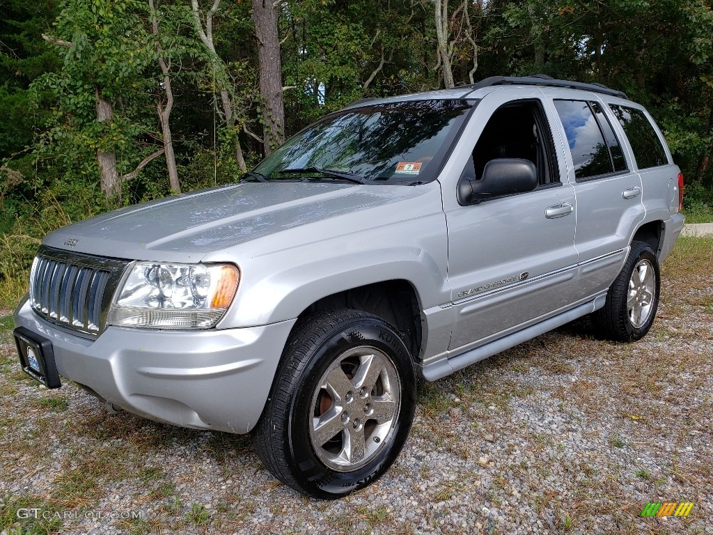 2004 Grand Cherokee Overland 4x4 - Bright Silver Metallic / Dark Slate Gray photo #1