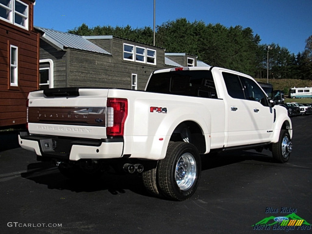 2019 F450 Super Duty Platinum Crew Cab 4x4 - White Platinum Metallic Tri-Coat / Black photo #5