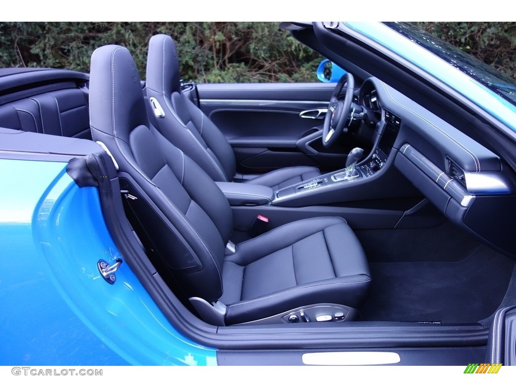 Black Interior 2017 Porsche 911 Carrera 4S Cabriolet Photo #129904179