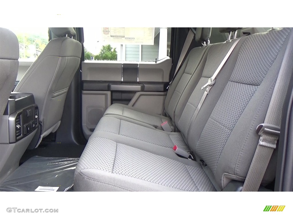 2019 Ford F250 Super Duty XLT Crew Cab 4x4 Rear Seat Photo #129905940