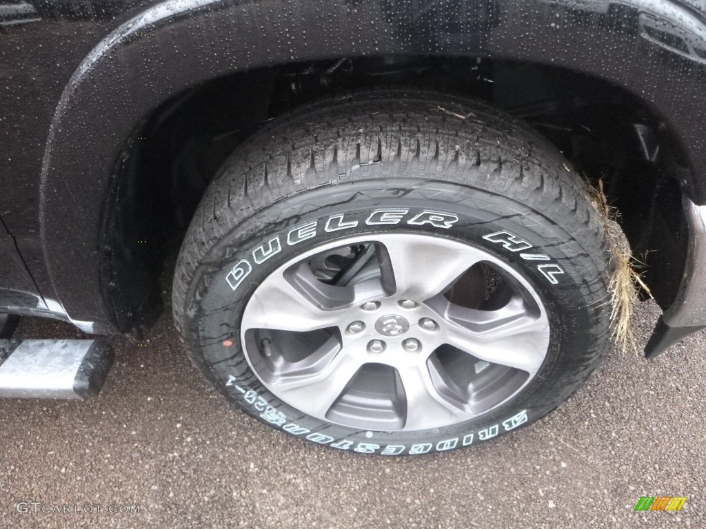 2019 1500 Laramie Crew Cab 4x4 - Diamond Black Crystal Pearl / Black photo #9