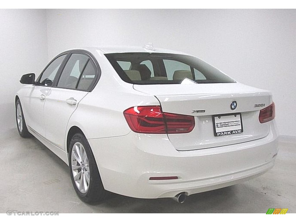 2017 3 Series 320i xDrive Sedan - Alpine White / Venetian Beige/Black photo #2
