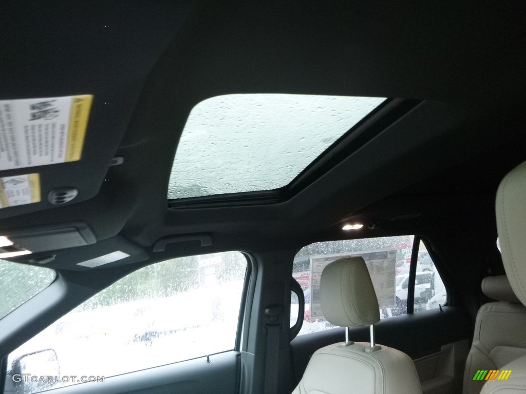 2018 Explorer Limited 4WD - White Platinum / Medium Stone photo #12