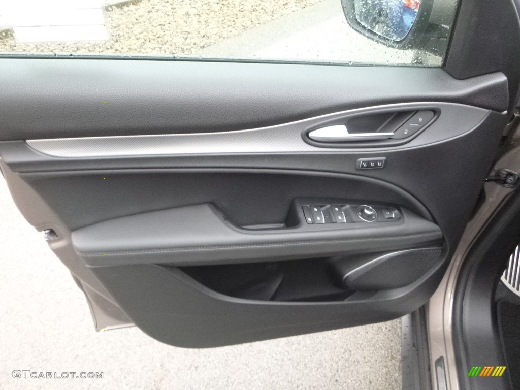2019 Alfa Romeo Stelvio Ti Sport AWD Black Door Panel Photo #129916111