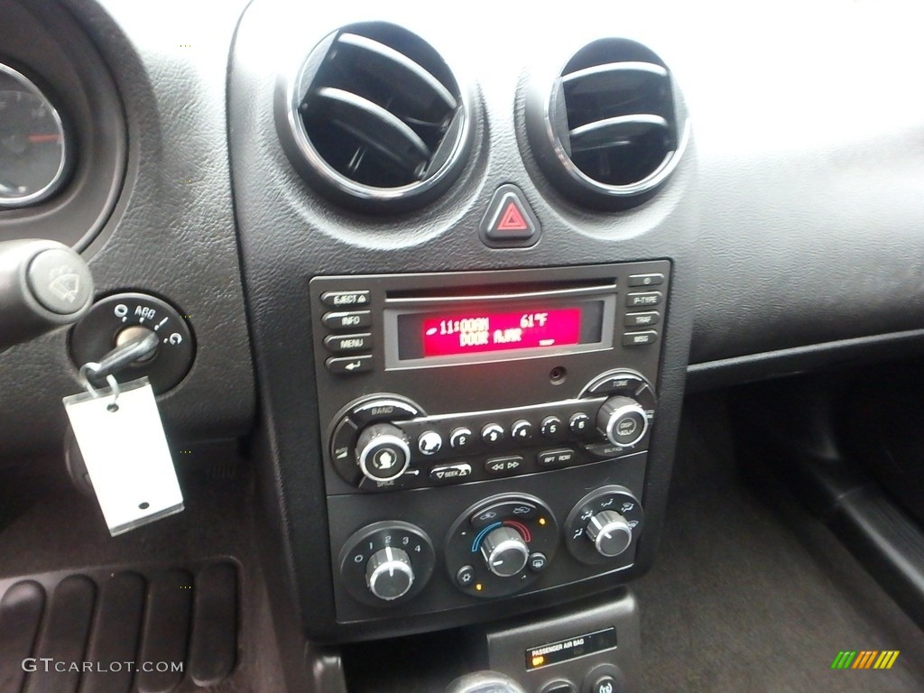 2008 G6 Sedan - Liquid Silver Metallic / Ebony Black photo #13