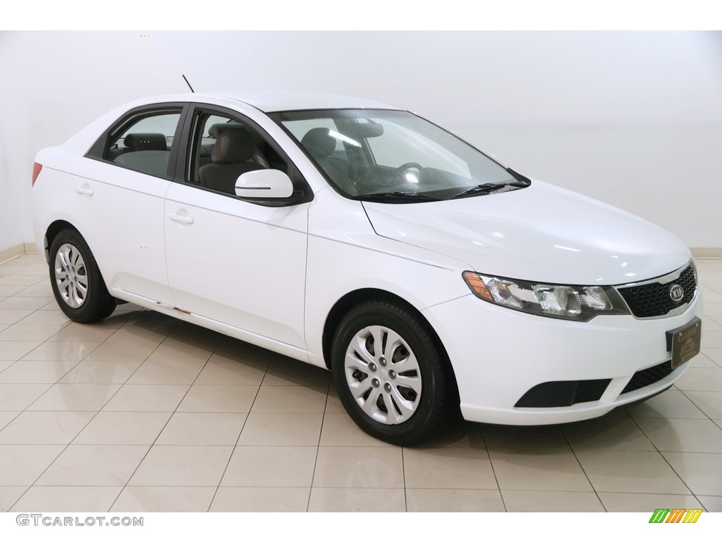 Snow White Pearl Kia Forte