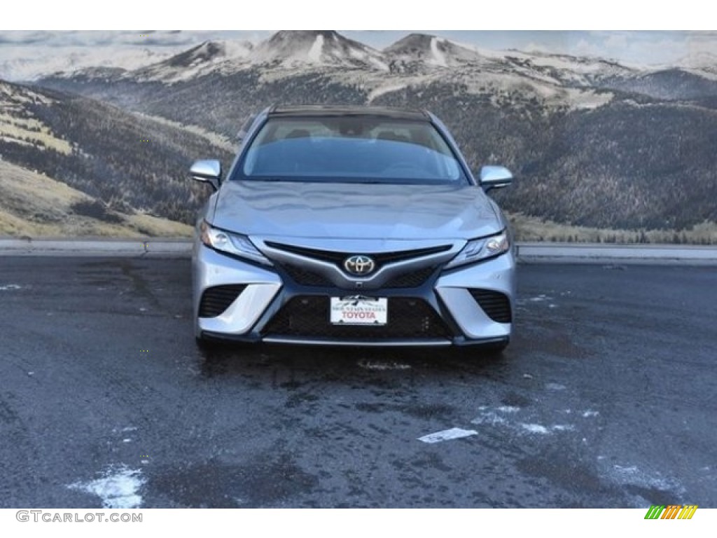 2019 Camry XSE - Celestial Silver Metallic / Black photo #2