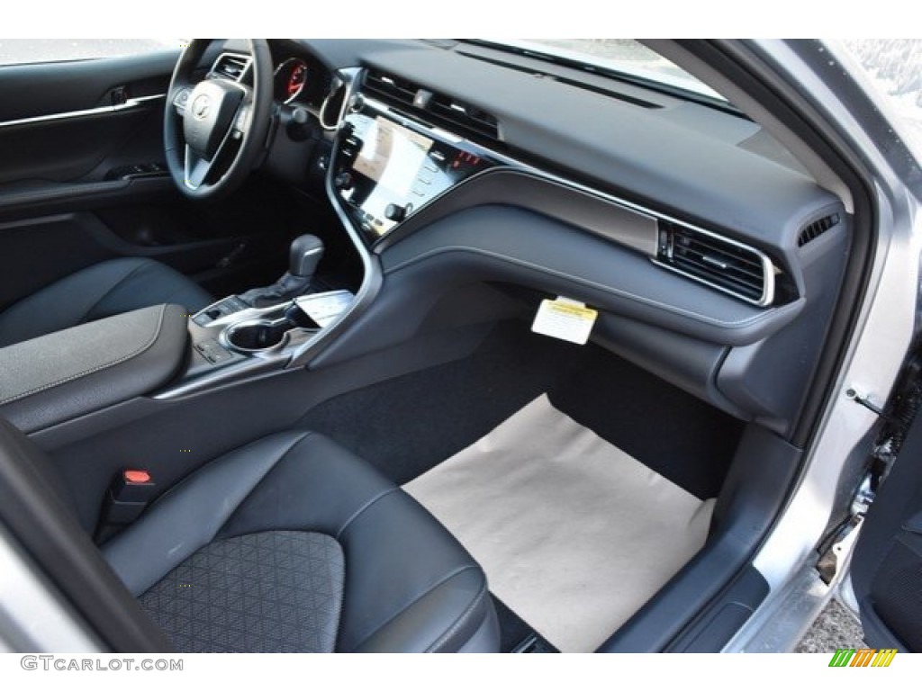 2019 Camry XSE - Celestial Silver Metallic / Black photo #11