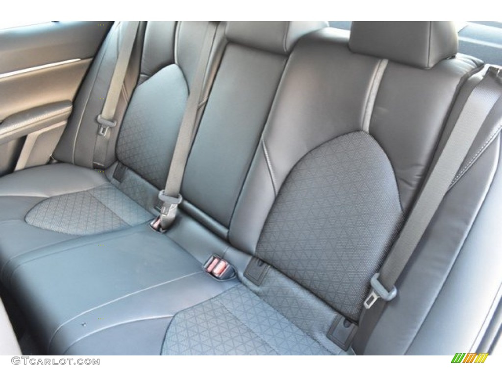 2019 Camry XSE - Celestial Silver Metallic / Black photo #16