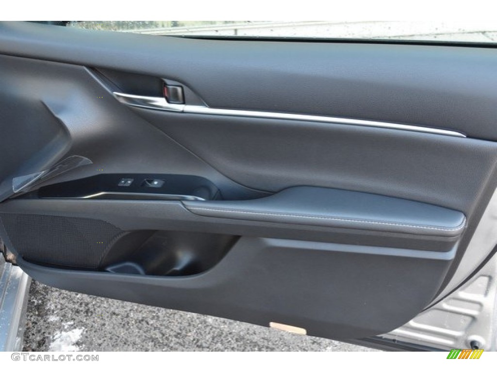 2019 Camry XSE - Celestial Silver Metallic / Black photo #22