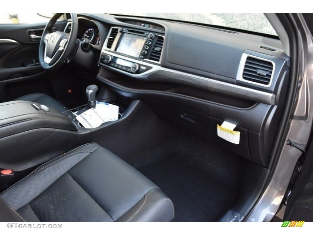 2019 Toyota Highlander Limited AWD Black Dashboard Photo #129927520