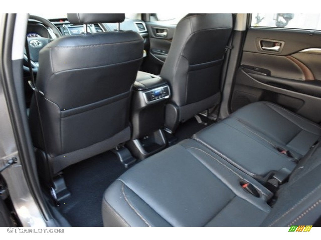 2019 Toyota Highlander Limited AWD Rear Seat Photo #129927570