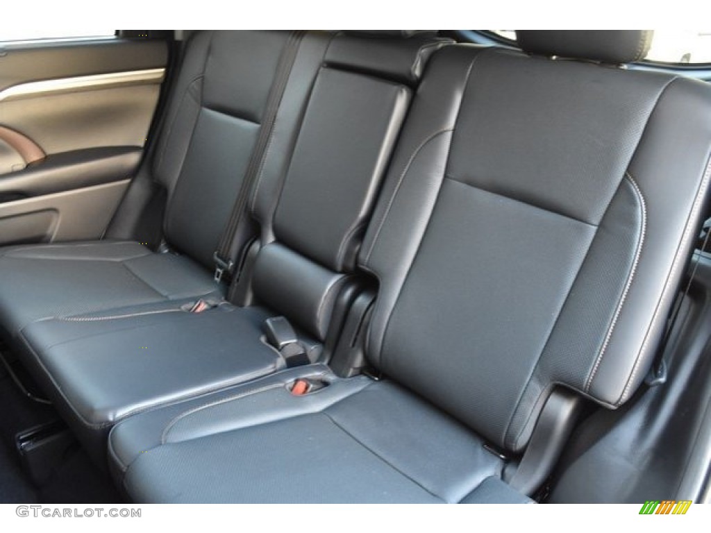 2019 Toyota Highlander Limited AWD Rear Seat Photo #129927610