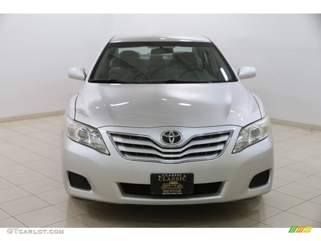 2011 Camry LE - Classic Silver Metallic / Ash photo #2