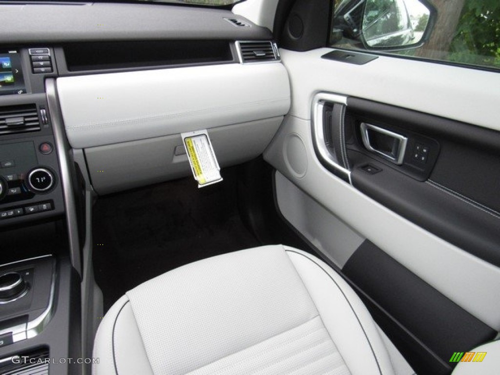 2019 Land Rover Discovery Sport HSE Cirrus Dashboard Photo #129928363