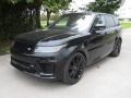 Front 3/4 View of 2019 Range Rover Sport HSE Dynamic