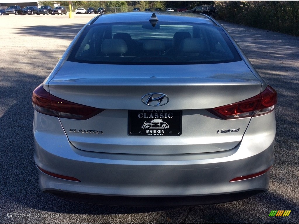 2017 Elantra Limited - Silver / Gray photo #5