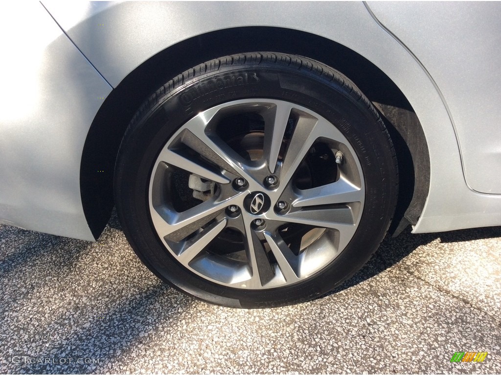 2017 Elantra Limited - Silver / Gray photo #10