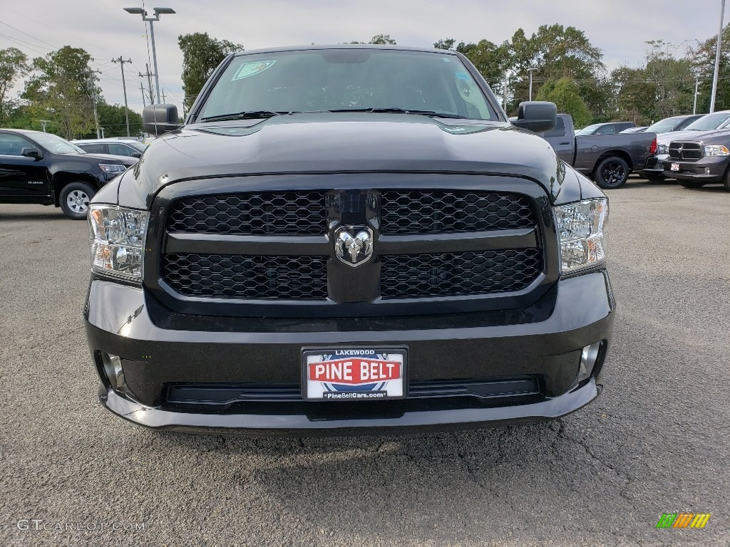 2019 1500 Classic Tradesman Quad Cab 4x4 - Brilliant Black Crystal Pearl / Black photo #2