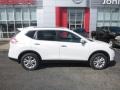 2014 Moonlight White Nissan Rogue SV AWD  photo #3