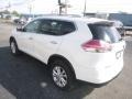 2014 Moonlight White Nissan Rogue SV AWD  photo #6