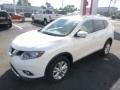 2014 Moonlight White Nissan Rogue SV AWD  photo #8